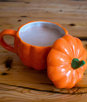 Pumpkin Mug With Lid