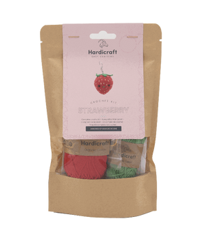Packaged yarn set for a strawberry key chain with 'Hardicraft' branding on a white background