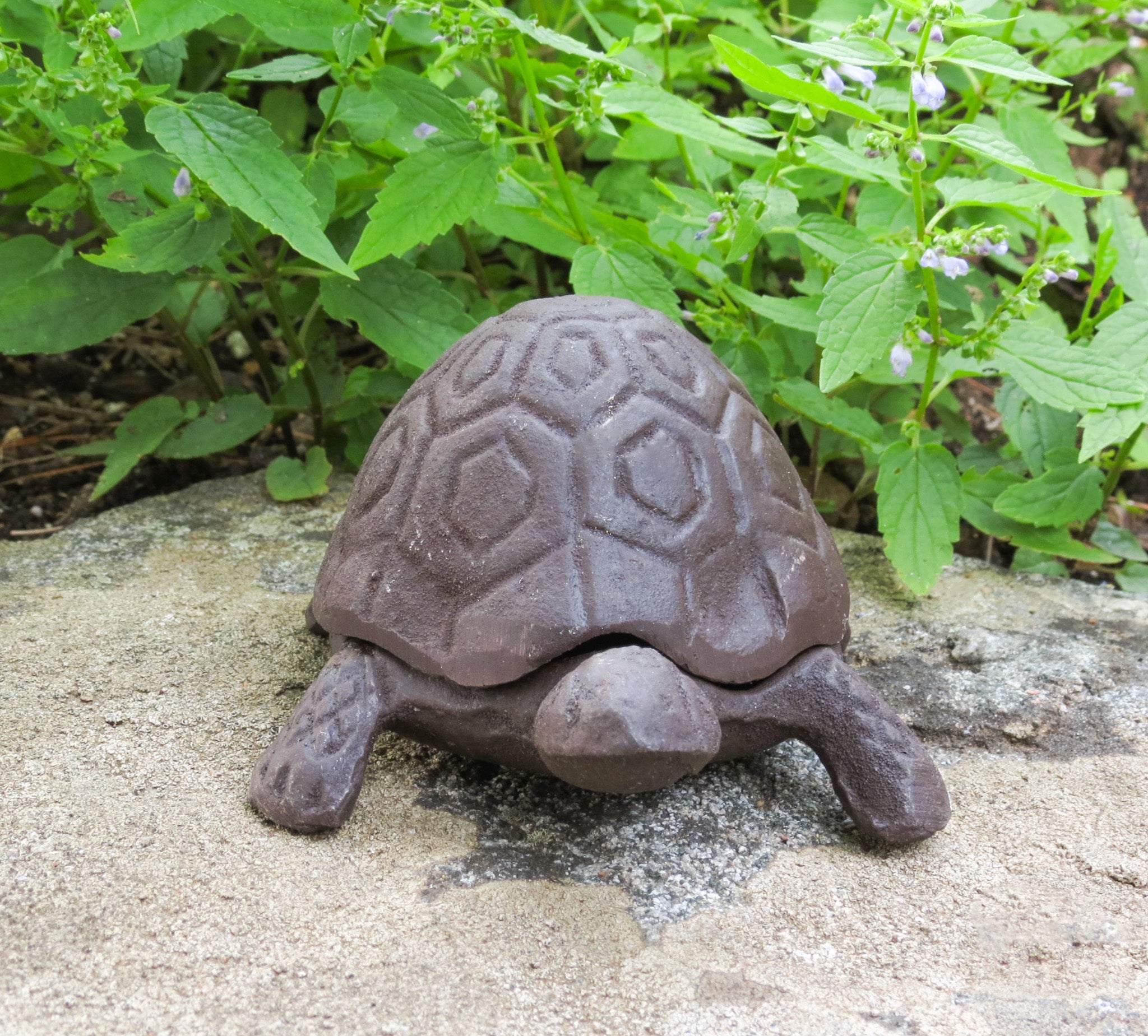 Cast Iron Friendly Key Keeper – Old Sturbridge Village Store