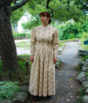 Old Sturbridge Village 19th Century Ladies Dress